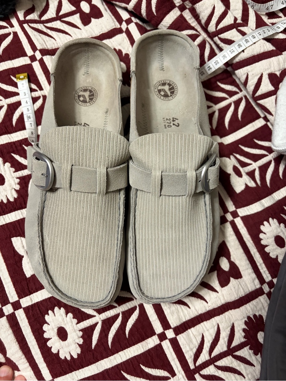 Birkenstock Womens Buckley Light Gray Suede Corduroy Buckle Mule Clogs Sz 42 - Picture 2 of 6